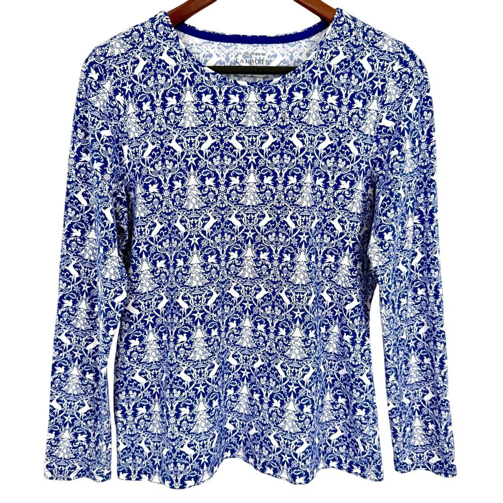 The TALBOTS Tee Medium Blue White Christmas Tree Star Festive Blouse Shirt Top
